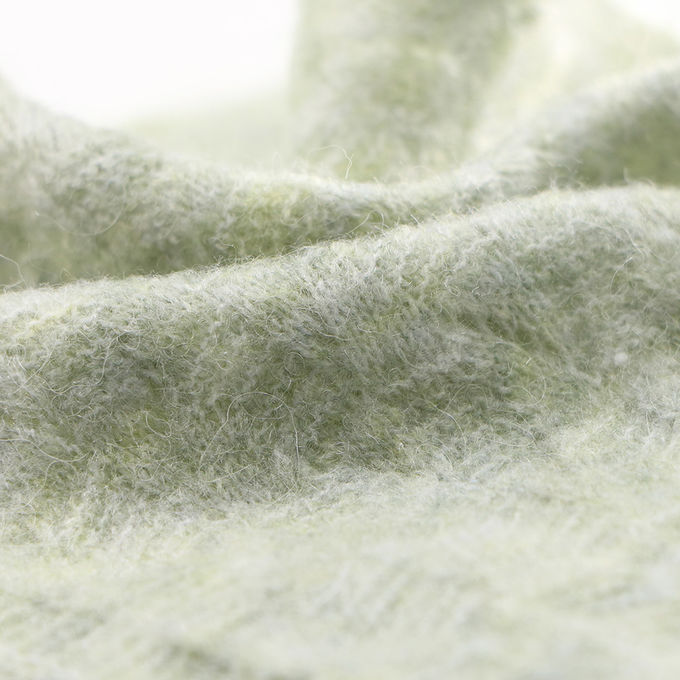 Soft Baby Alpaca Wool Yarn 1/24NM Smooth Practical For Shawls